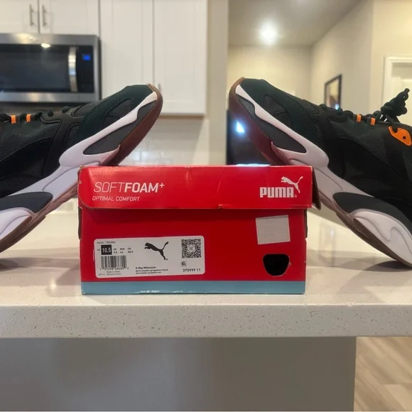 Puma Green, Black and Orange Athletic Shoes - Picture 8 of 10